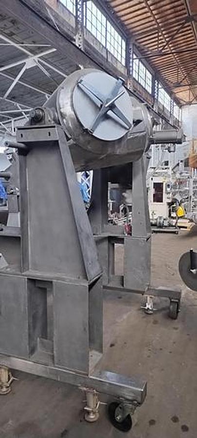 Used Used 10 Cubic Foot Patterson Kelley Stainless Steel Twin Shell Blender