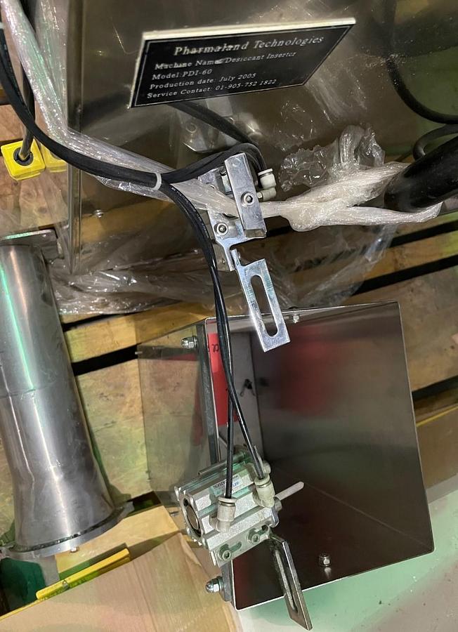 Used Used Desicant Inserter Model PDI-60