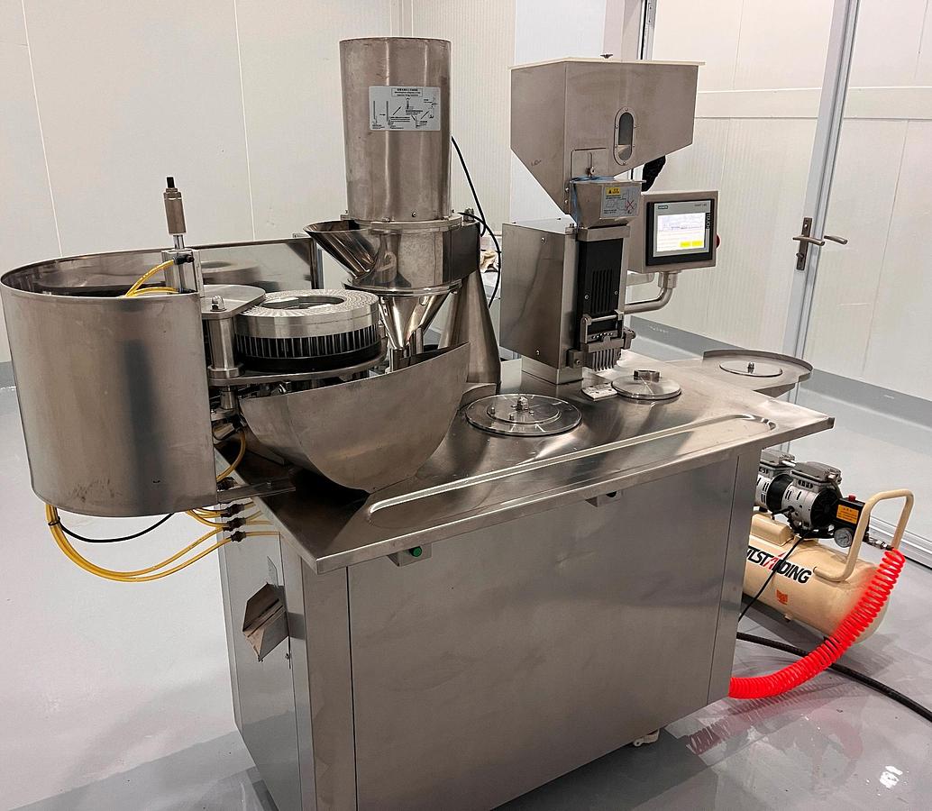 Used Used Semi-Automatic Capsule Filler Model JT