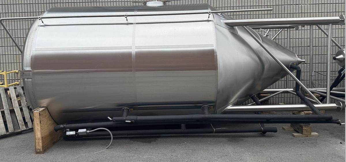 Used Used DME 90BBL Fermenter Tanks