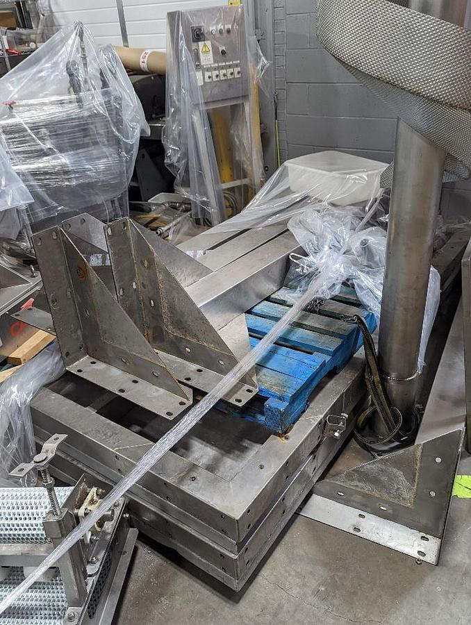 Used Used Cam Packaging Standup Bagger Filling System with Multi-Scale