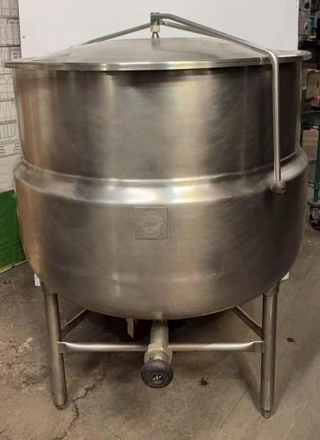 Used Used Stainless Steel Steam Jacketed Kettle with Top Mounted Agitation