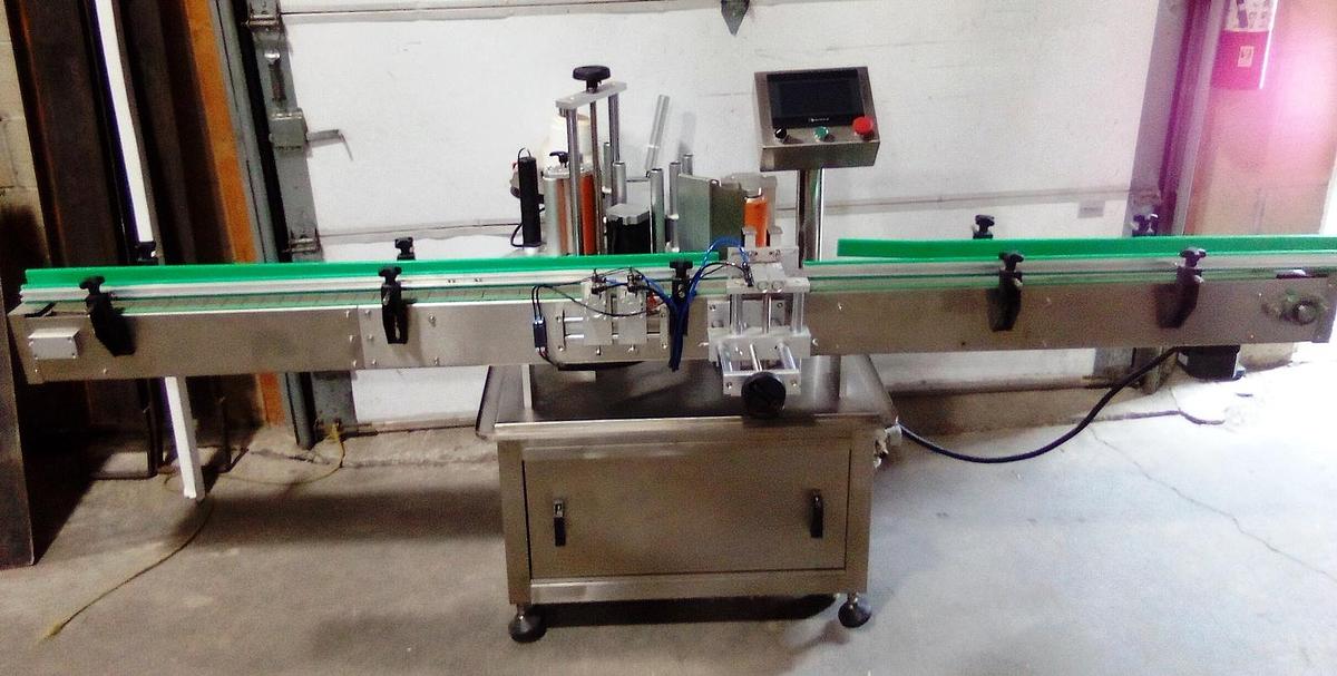 Used Like New Automatic Wraparound Bottle Labeler