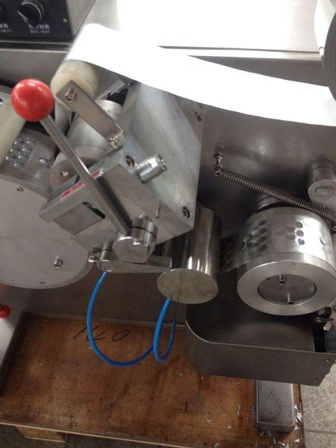 New Mini Blister Packaging Machine Model DPT-80