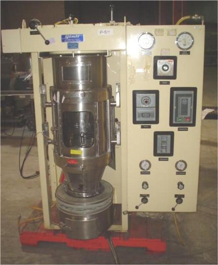 Used Used Glatt Lab Size Fluid Bed Dryer Model WSG-5