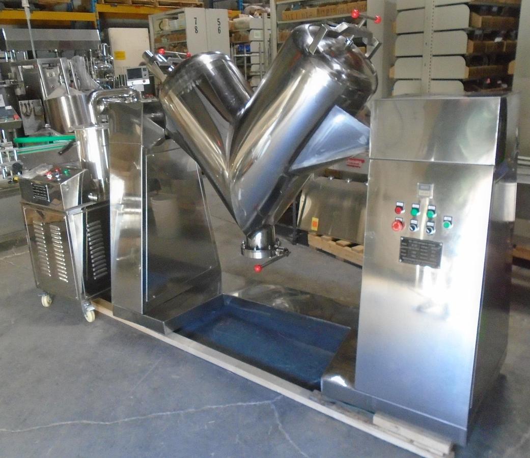 Used Used Model VH-200 Approx. 4 Cubic Foot Twin Shell V Blender