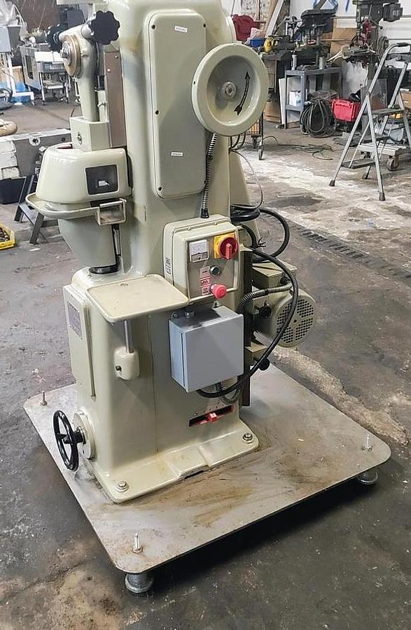 Used Used Manesty F3 Single Station Tablet Press