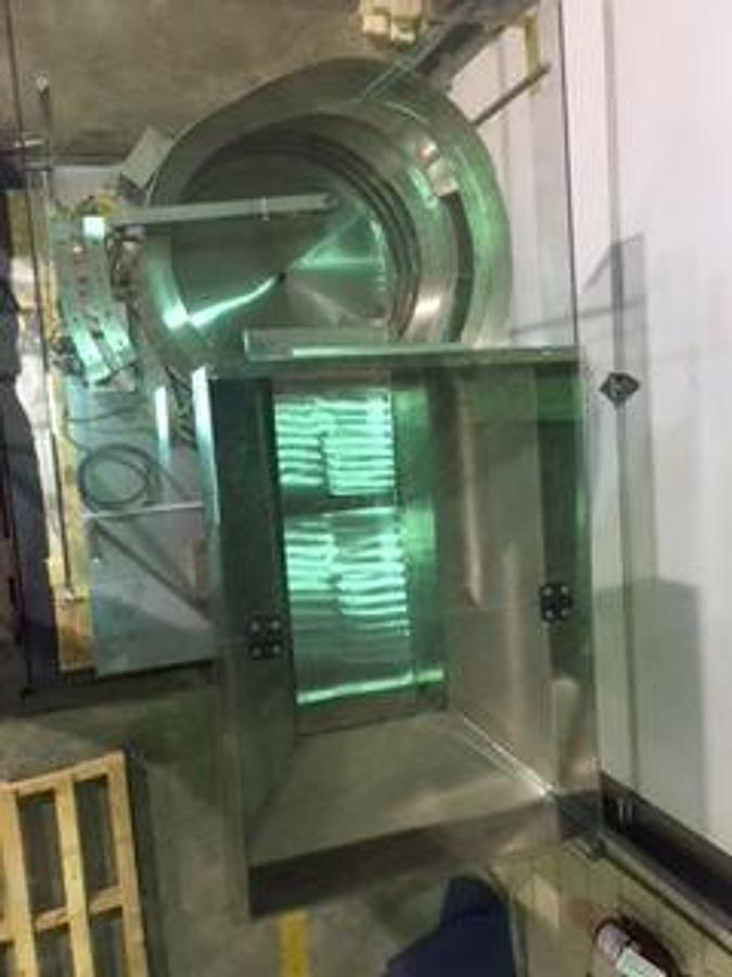 Unused Integrated Packaging Capper PA-001 with Unused Crown Stainless Steel Sorting Feeder for pumps or Caps Model 24CW