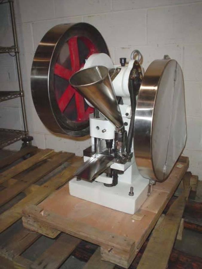 New Table Top Single Station Tablet Press Model TDP-6C