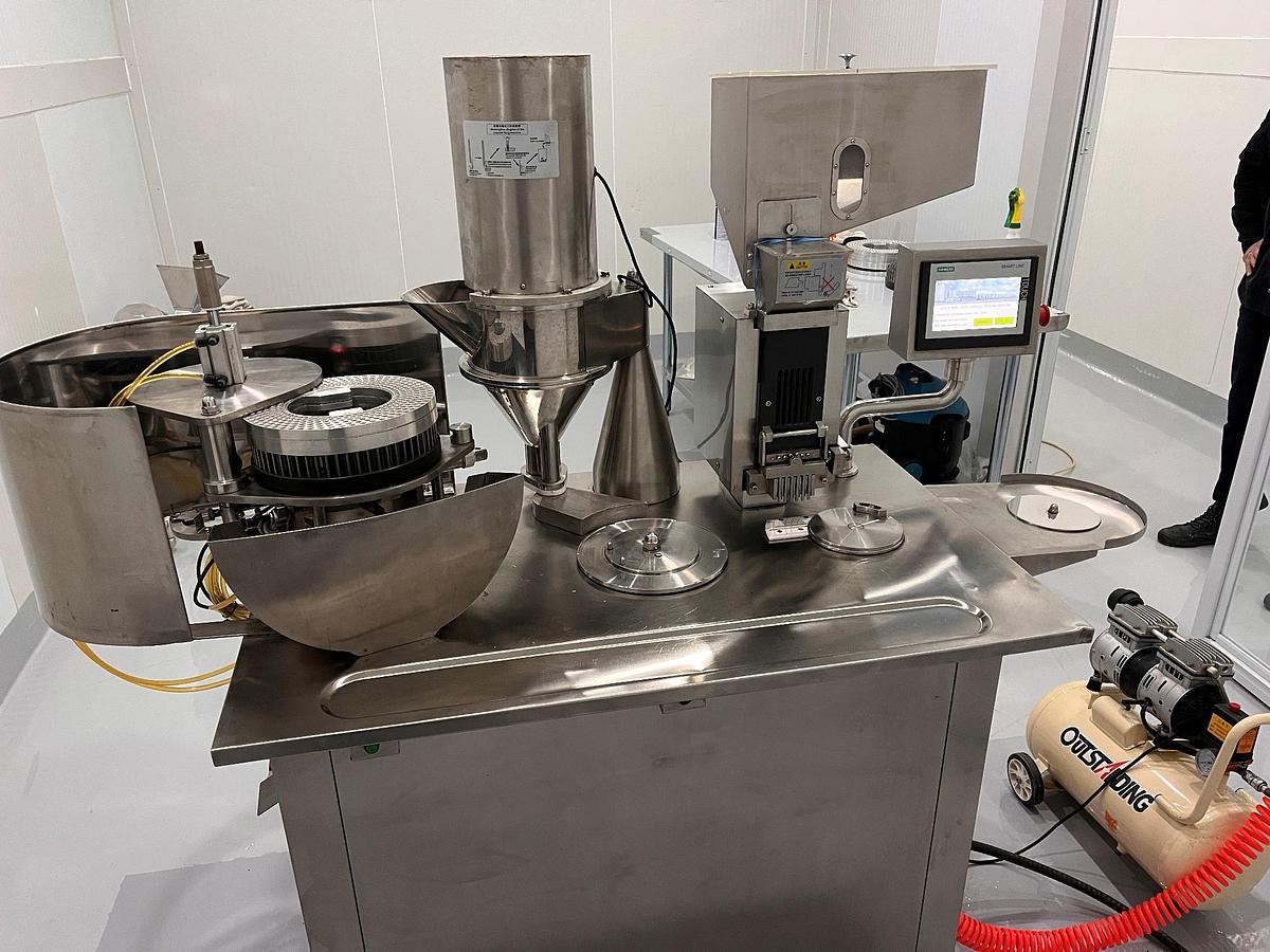Used Used Semi-Automatic Capsule Filler Model JT