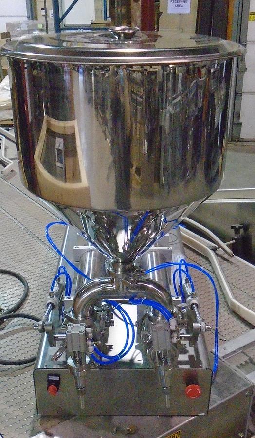 New 1000ML Table Top Pneumatic Twin Head Piston Filler Model SGF-B