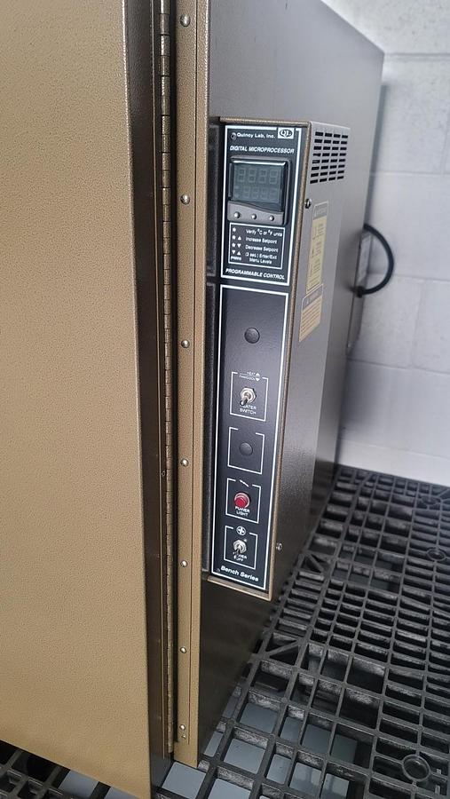 Unused Quincy Lab Model 31-350ERS Bench Top Digital Oven