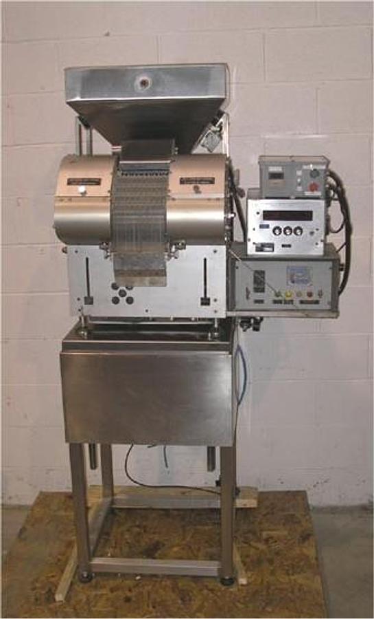 Used Used Merrill Automatic Lab Slat Counter 30-6TDnH