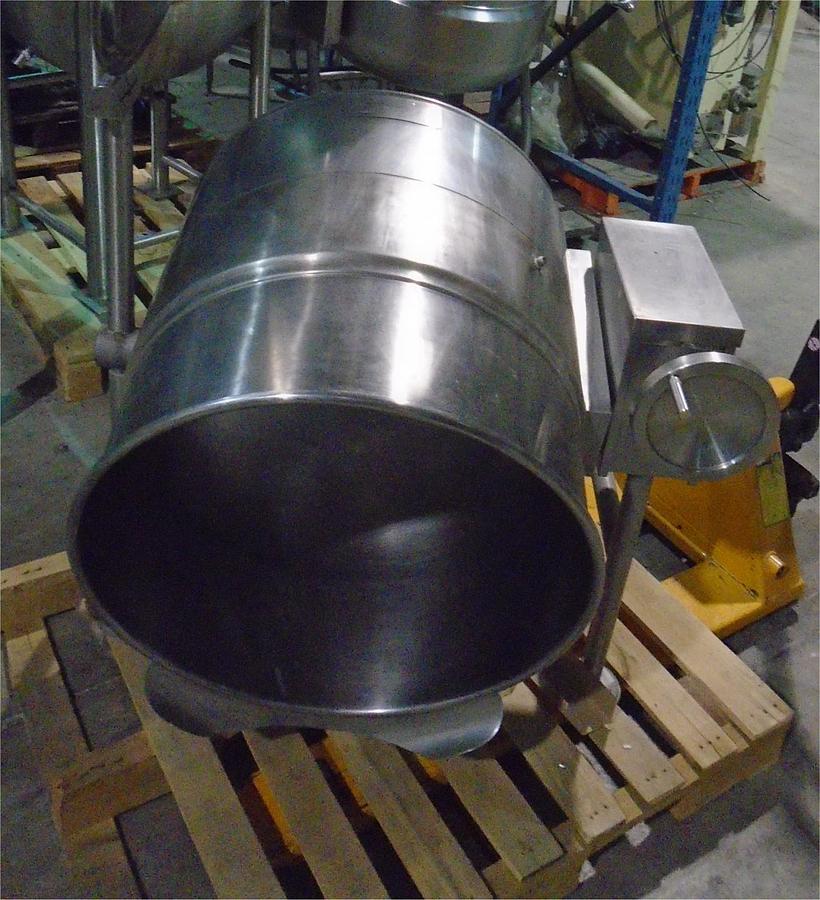 New 40, 60, 80 Gallon Stainless Steel Electric Tilting Kettles Model ELT