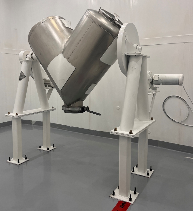 Used Used Patterson Kelley 20 Cubic Foot Stainless Steel Twin Shell V Blender