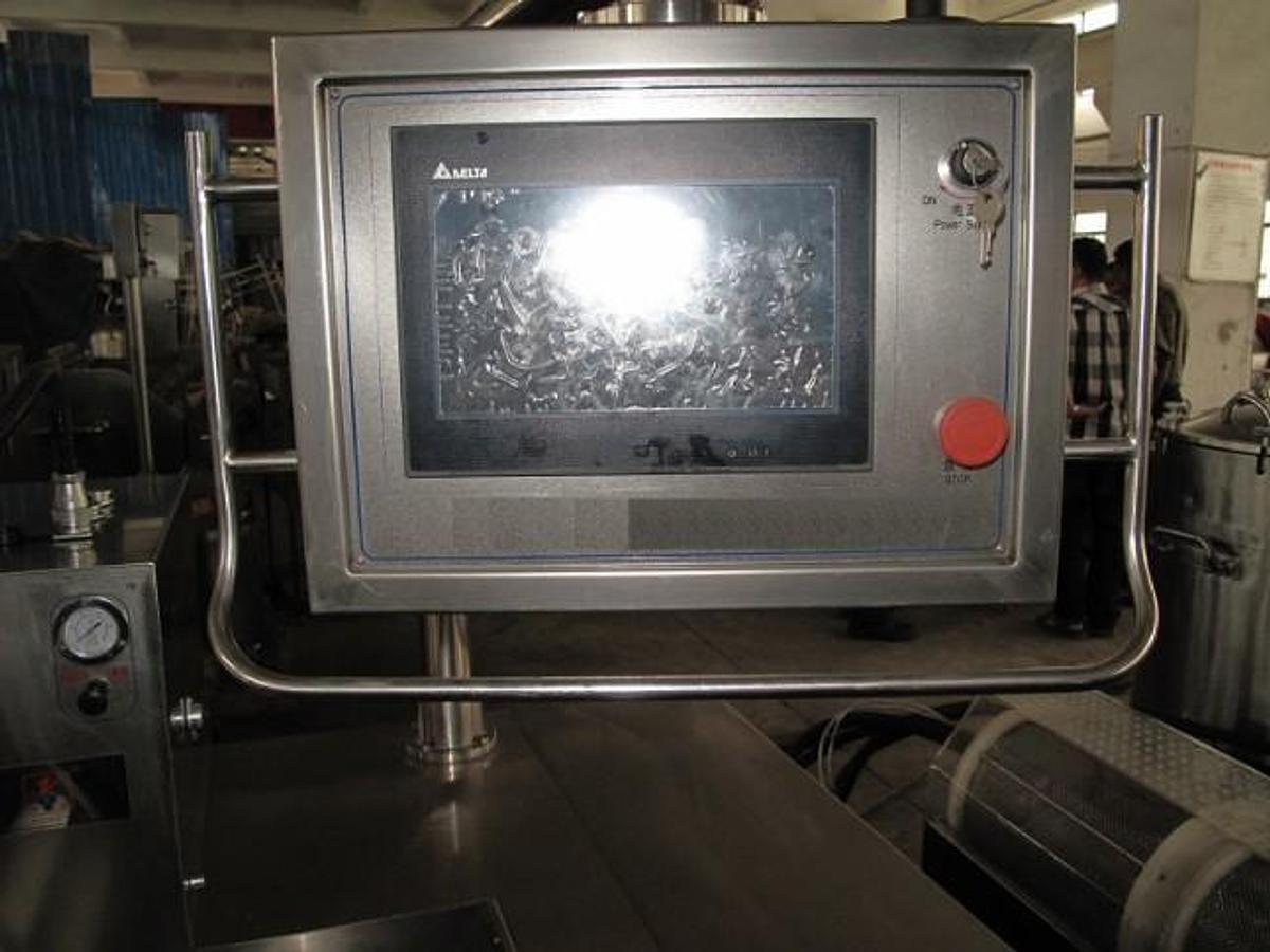 NEW SGC-100 SOFT GEL ENCAPSULATION SYSTEM