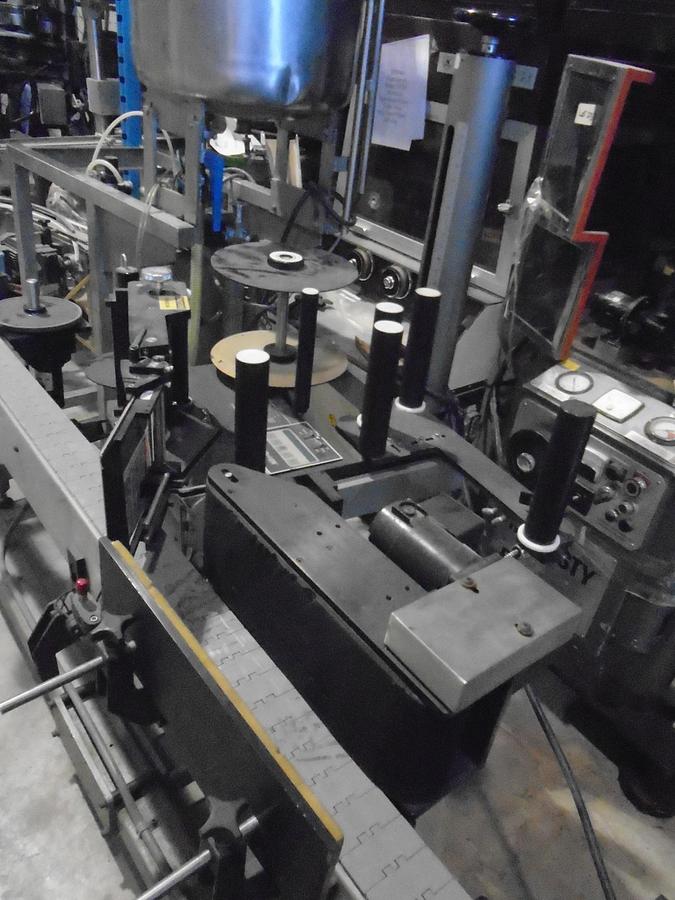 Used Used Label-Aire Bottle Wrap Labeler Model 2115CD