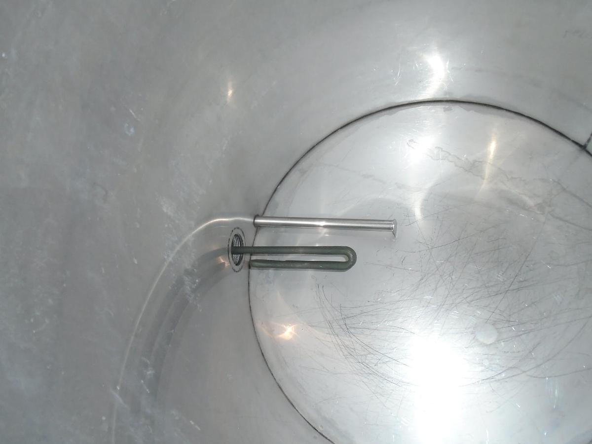 Used Used 20 Gallon Tank with Heating element & Heat Belt and spout