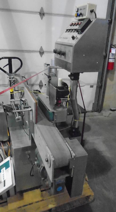 Used Used CLI Pressure Sensitive Wraparound Bottle Labeler Model UNI-300