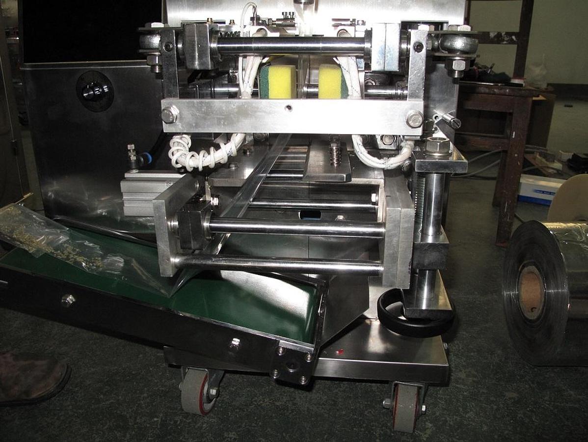 New Granular Sachet Packager Model DCK-300