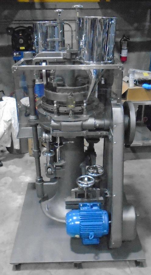 Used Used Manesty BB3B 27 Station Double Sided Rotary Tablet Press