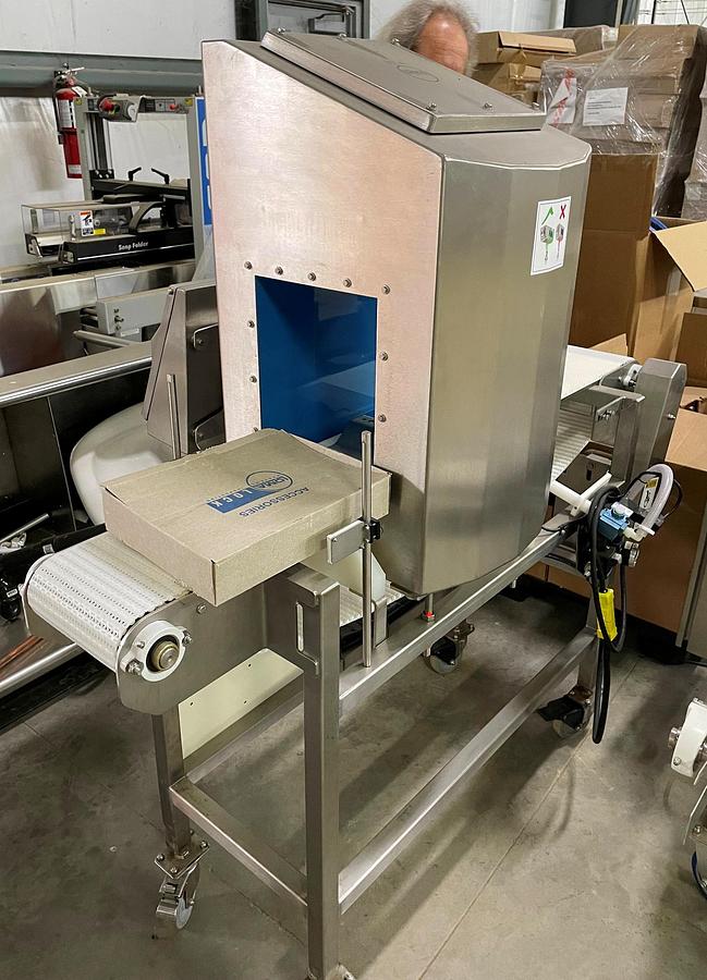 Used Used Loma Metal Detector Model IQ3