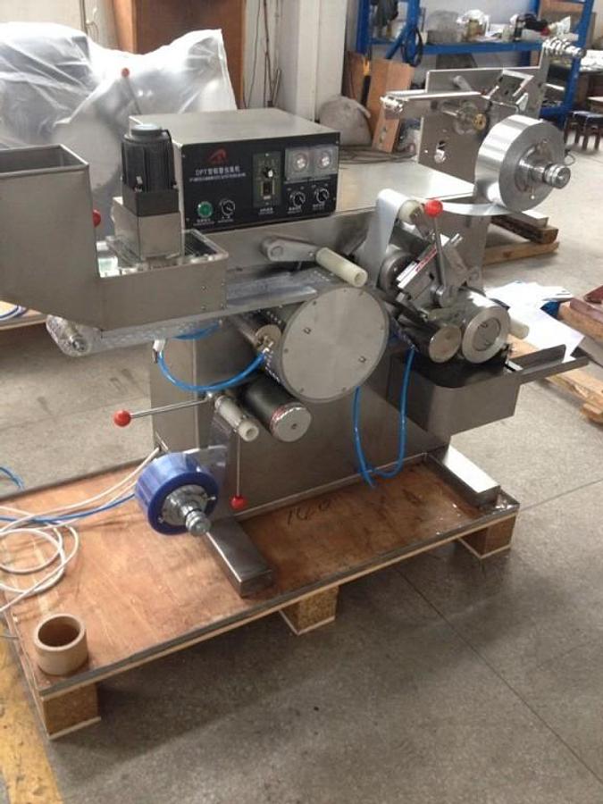 New Mini Blister Packaging Machine Model DPT-80