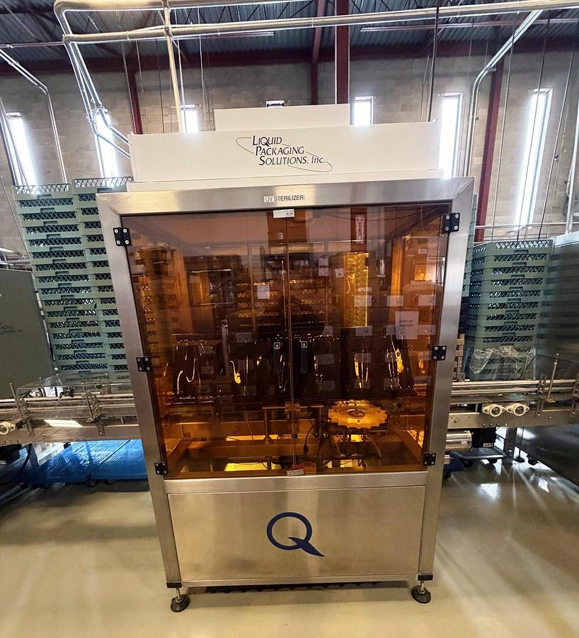 Used Complete Used High Speed Liquid Bottle Filling Packaging Line