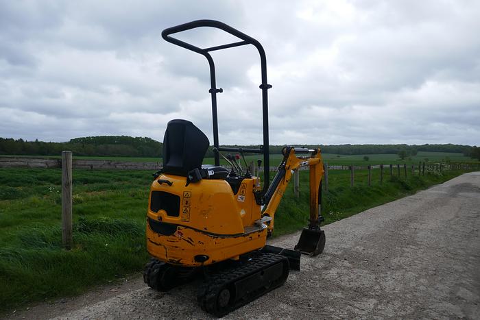 Used 2018 JCB 8008 CTS