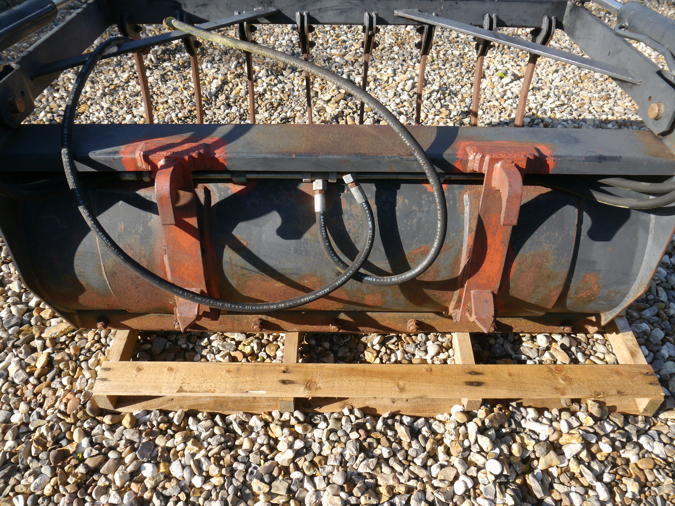 Used Quicke Muck Grab