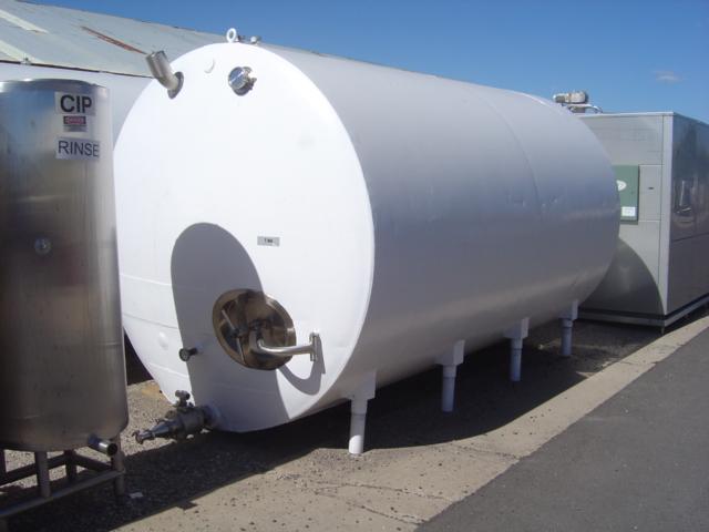 Used 5000 GALLON STORAGE TANK.  CHICAGO STAINLESS
