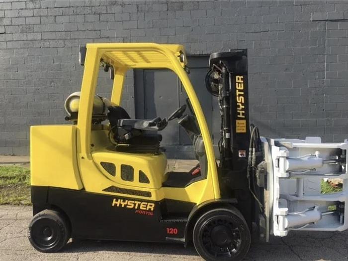 Used 12,000 POUND HYSTER MODEL S120FTPRS LOW MAST TWO STAGE MANUFACTURED 2018
