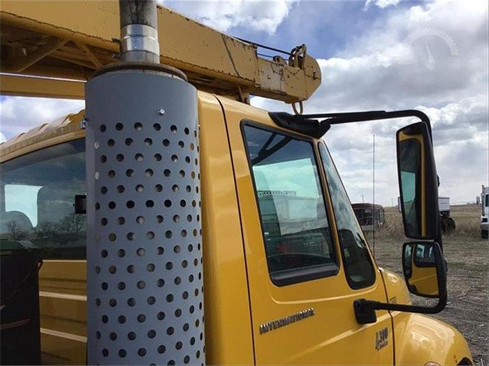 Used 2005 Smeal 10T Pump Hoist Rig