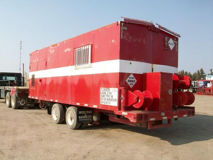 Used HOMEMADE DOG HOUSE/OFFICE TRAILER