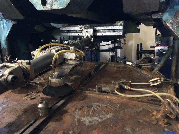 Usato CARICATORI PER PRESSE