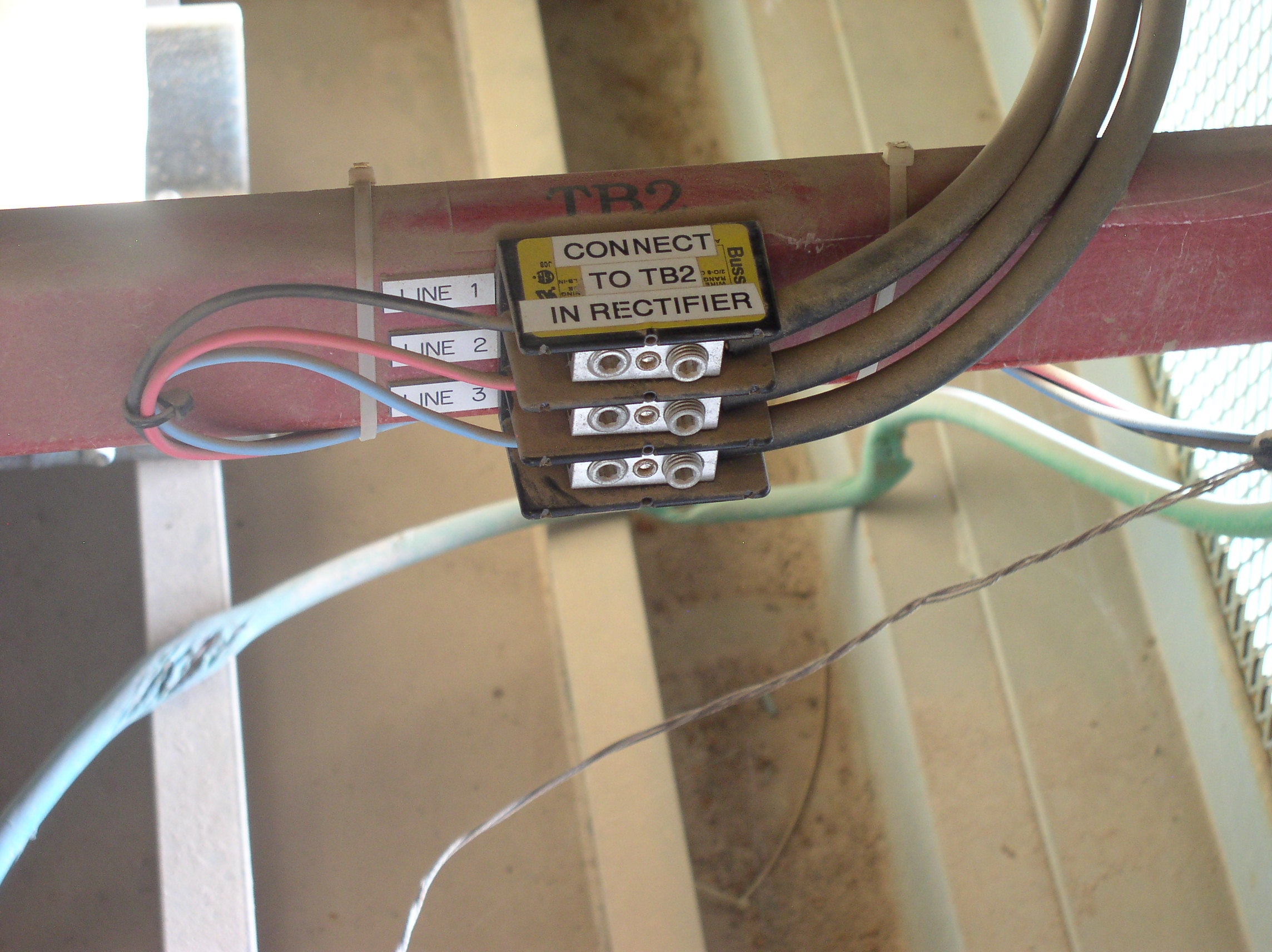 Used 12,000 amp 9 volt RAPID DC Power Supply*: Input 400 amps @ 480 volts