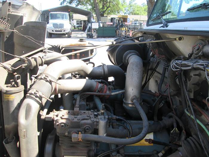 Used 2001 International 4700 Single Axle Dump Truck