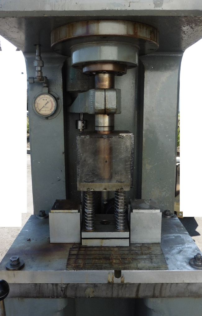 Used Denison Hydroilics 15 Ton Multipress HA15C92DA68 Hydraulic Press