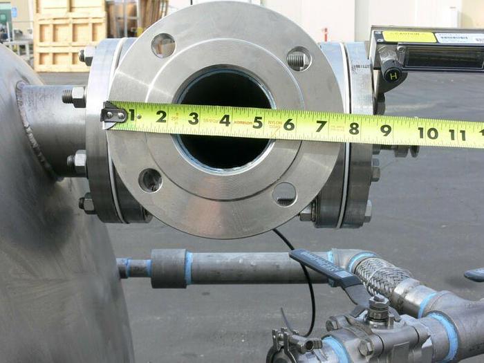 Used 500 Gallon / 2000 Liter Single Wall Stainless Steel Tank w/ Top Mixer