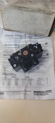 Used INGERSOLL-RAND ARO PNEUMOTIC AIR VALVE 5WAY 1/4" PILOT A212PD-G(B13)