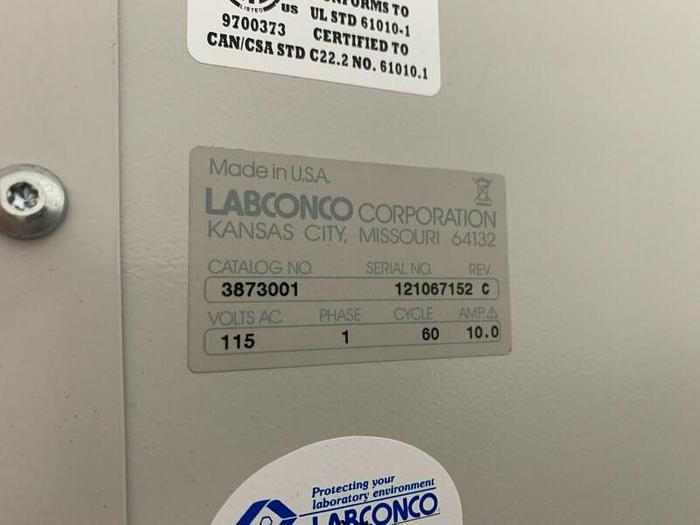 Used Labconco Corporation 3873001 26" x 73" x 30" Laminar Flow Hood 1PH/115V