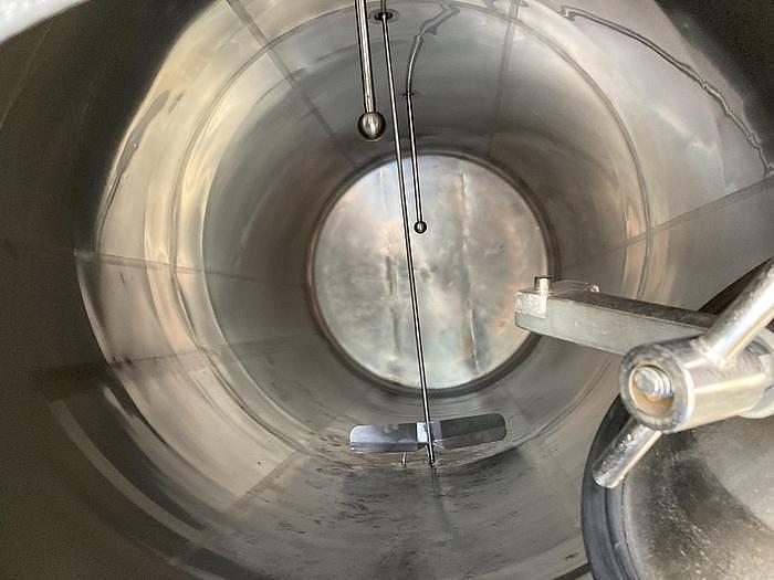 Used 7500 GALLON CREAMERY PACKAGE HORIZONTAL DAIRY TANK - S/S - JACKETED