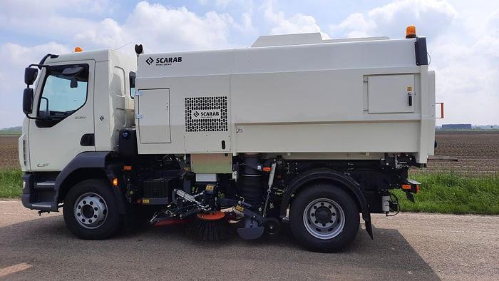 Gebruikt 2021 DAF LF230 FA met Scarab Magnum hydrostatic