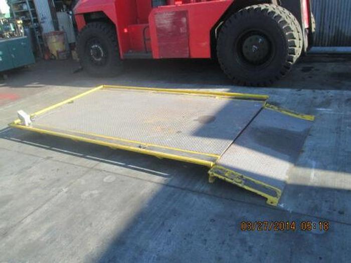 Used USA BUILT10,000 LB. 6 FOOT X 8 FOOT INDUSTRIAL PLATFORM SCALE WITH FLANGES W/DRO