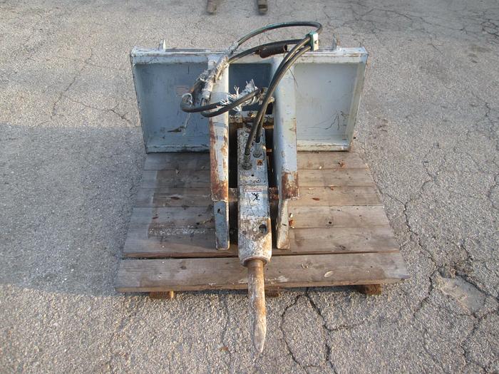 Used FRD Skid Steer Hydraulic Breaker Attachment