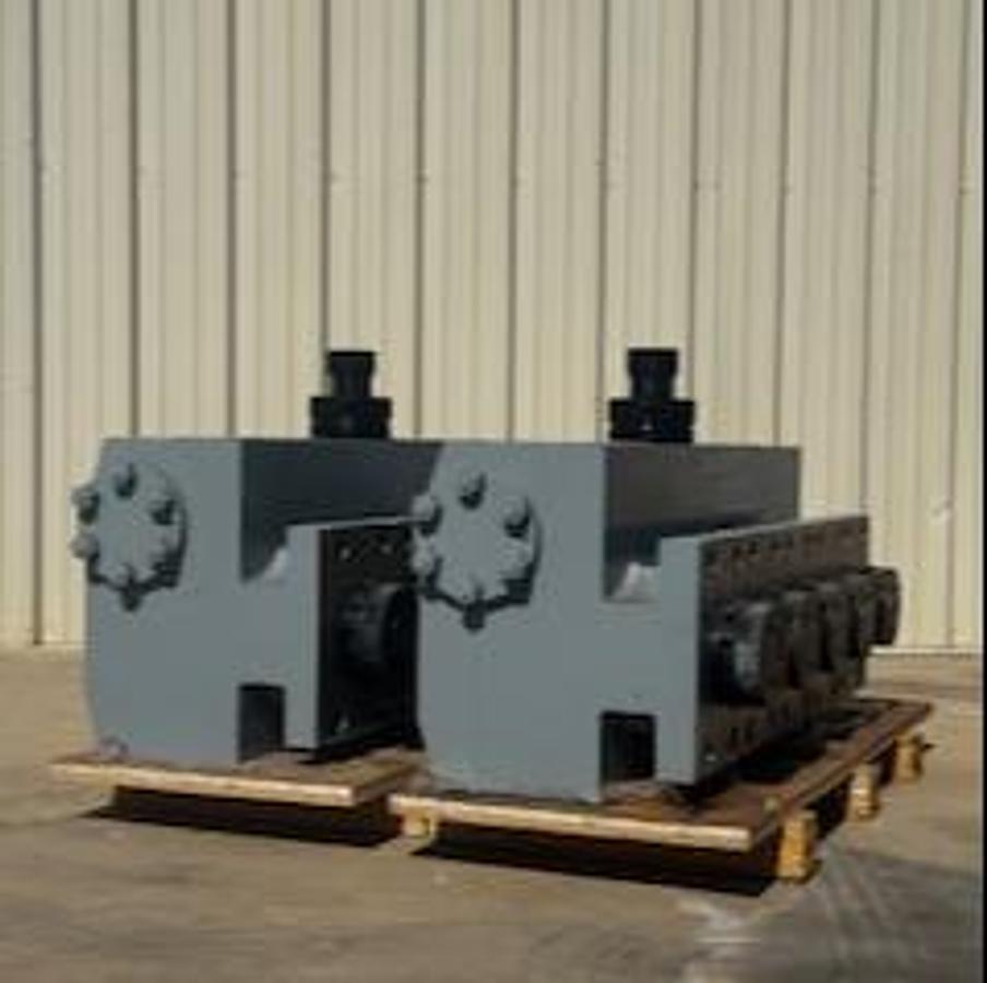 Quintuplex 2500hp Fluid Ends ( Stainless and Carbon )