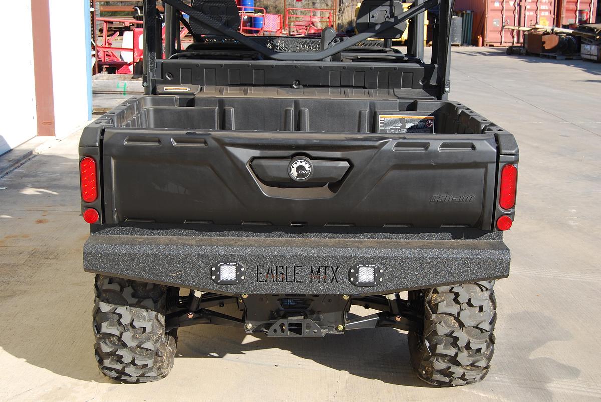 2024 Can-Am Defender DPS HD9