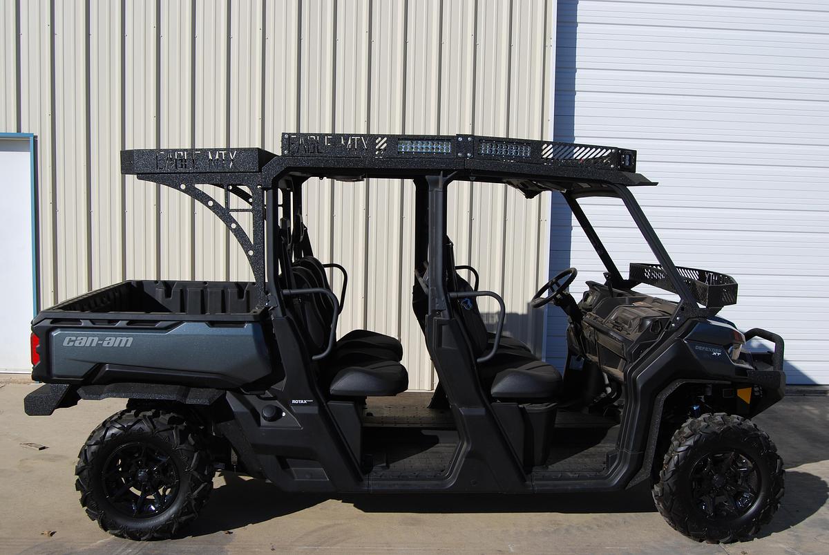 2024 Can-Am Defender DPS HD9