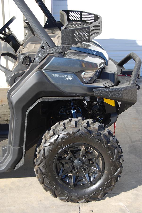 2024 Can-Am Defender DPS HD9