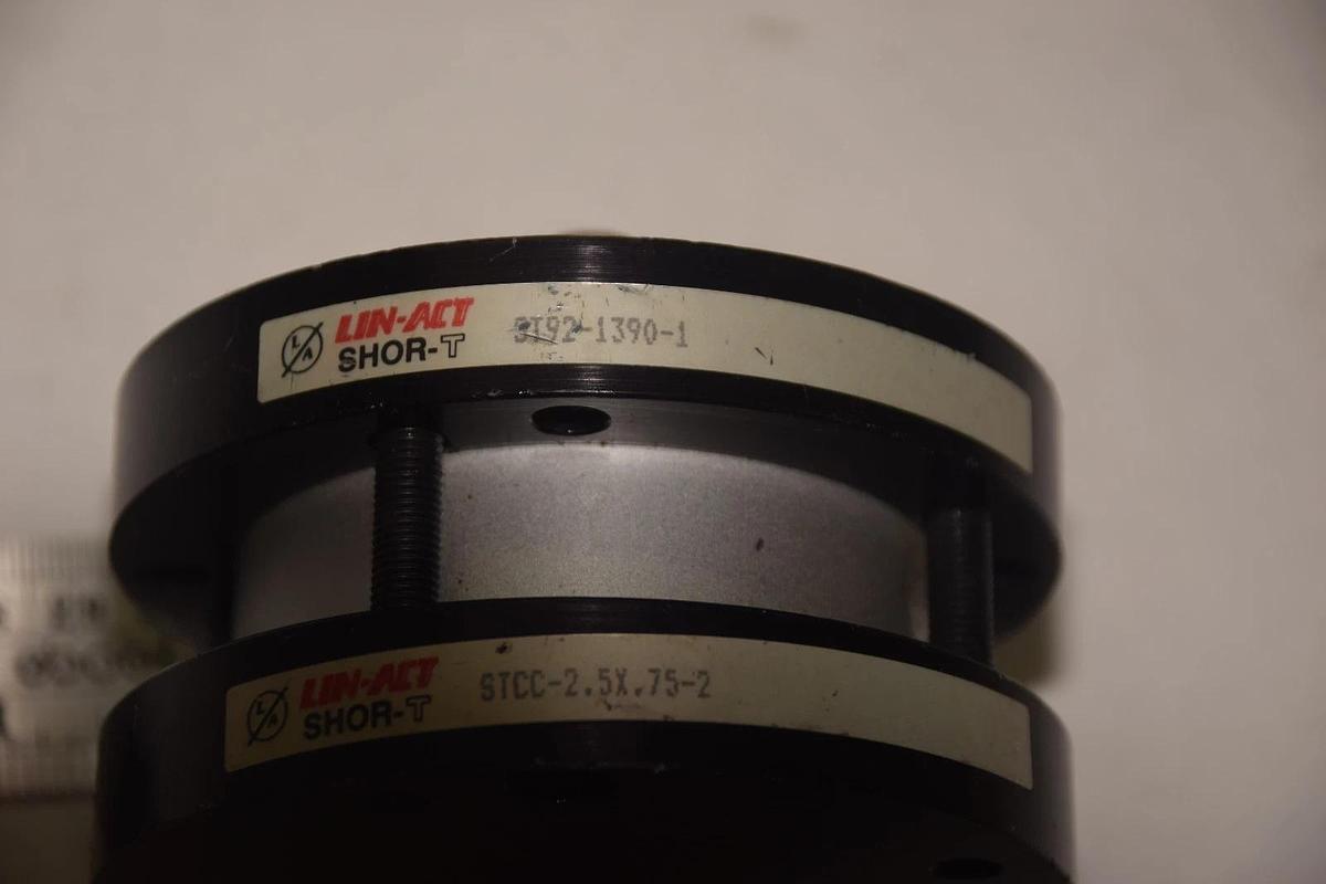 LIN-ACT STCC-2.5X.75-2 ST92-1390-1 SHOR-T PNEUMATIC CYLINDER NEW